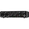 Audio Interface Behringer UMC204HD Monitor-Controlling